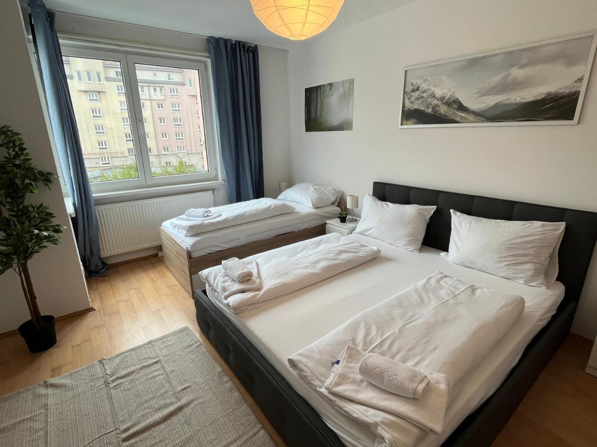 Apartamento Cool Schonbrunn Apt 2Br Viena Exterior foto