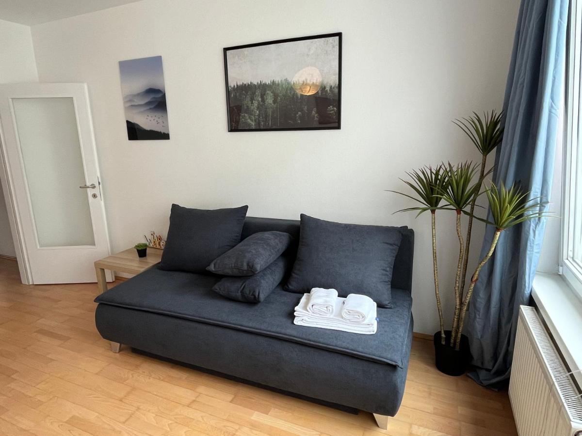 Apartamento Cool Schonbrunn Apt 2Br Viena Exterior foto